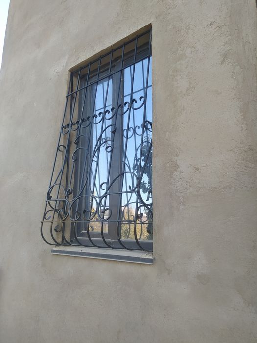 Сварочные и кованые решетки на окна