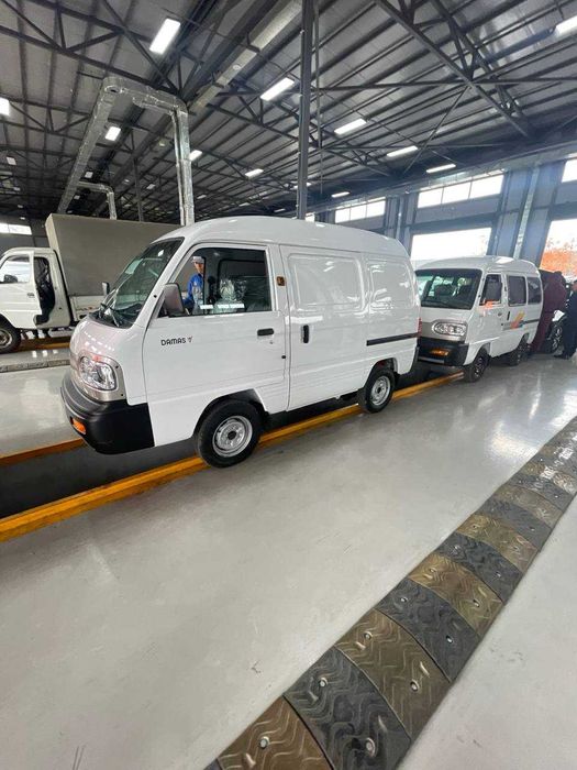 Damas Van yengi 2024