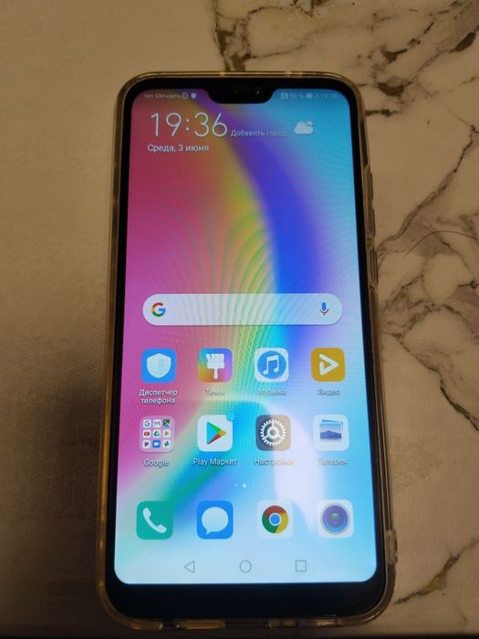 Смартфон Huawei P20 lite