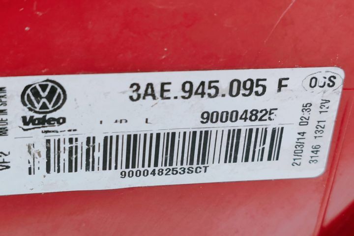 Stop Stanga  3AE945095F Volkswagen VW Passat B7