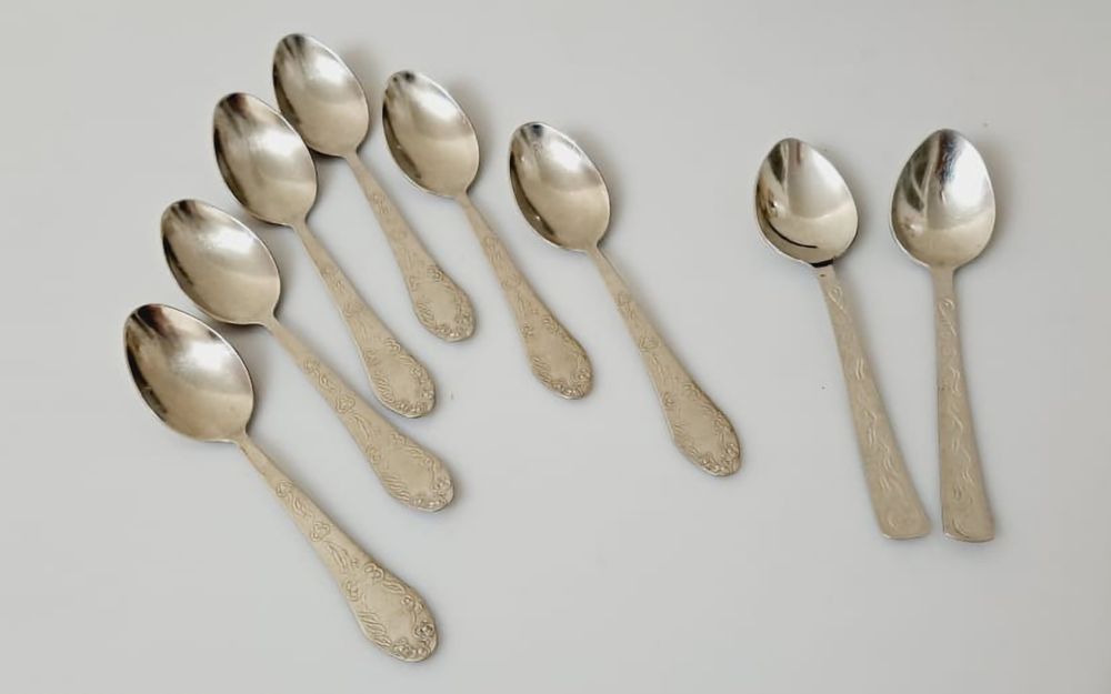 Столовые приборы