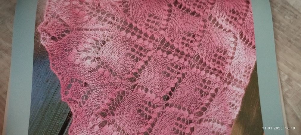 Продам книгу про вязание