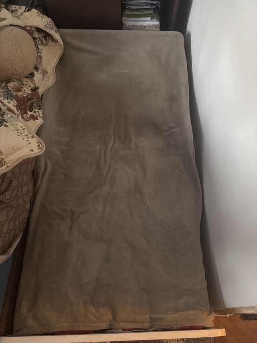 Pat pentru bebelusii cu Eroii Pijama