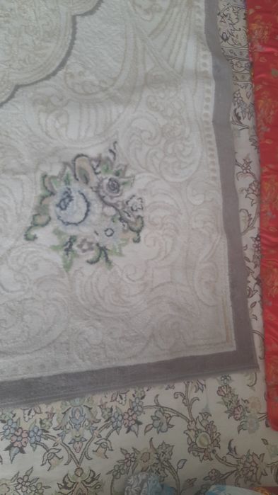 Клем сатылады. Ақ цвет.