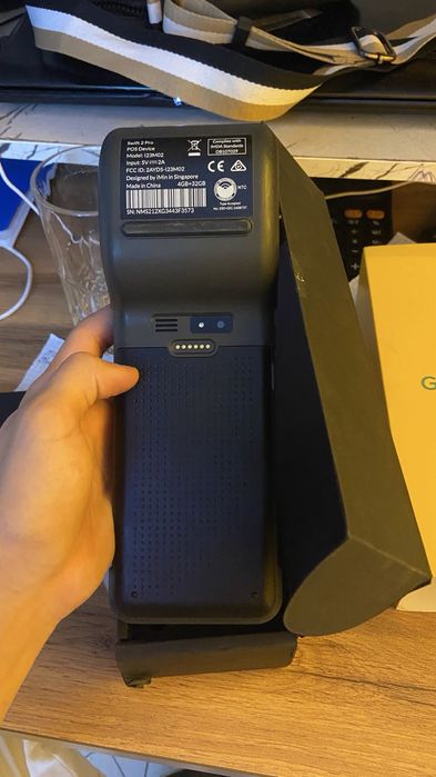 Терминал или аппарат GLOVO