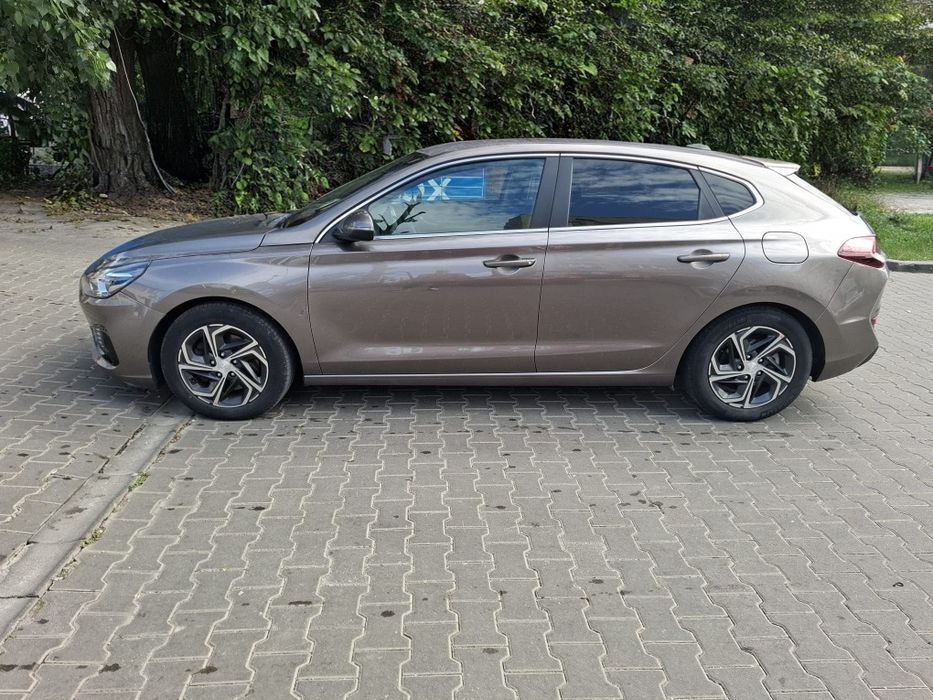 HYUNDAI i30 2023 — imagine 3