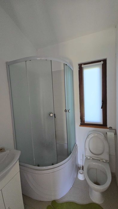 Casa si teren in Cristesti ( 15 minute de centrul mun. Botosani)- negociabil