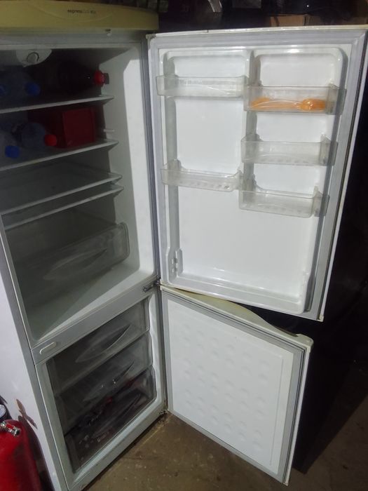 Продам холодильник LG, б/у.