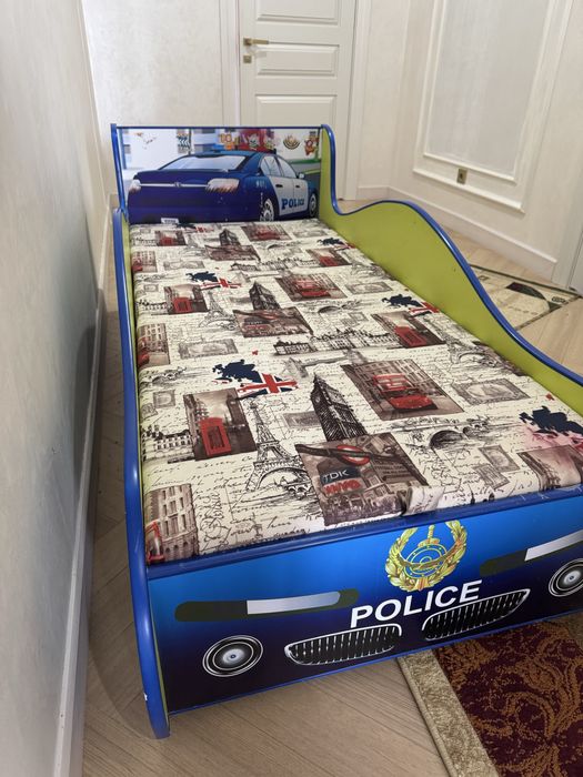 продам кровать машинку