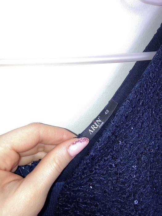 Официална рокля