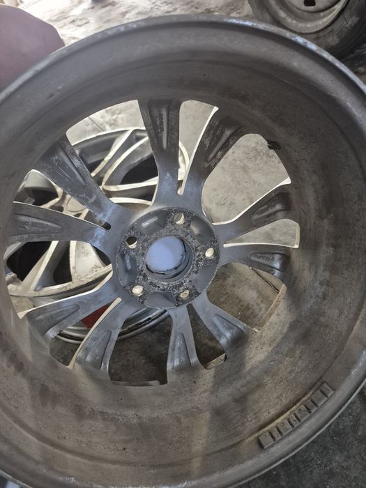 Диски в отличном состоянии