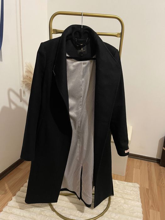 Дамско вълнено палто Ted baker