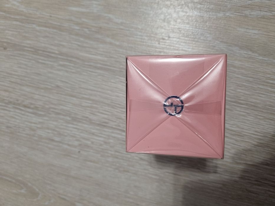 Чисто нов парфюм Armani My Way