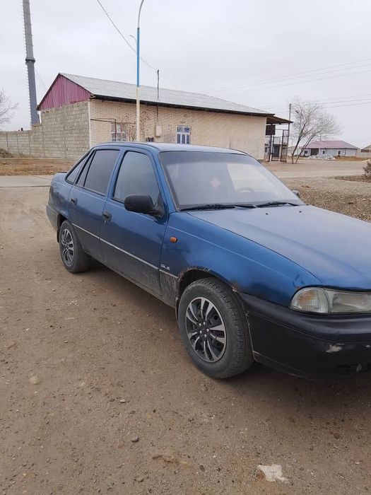 Арзон нексия сотилади