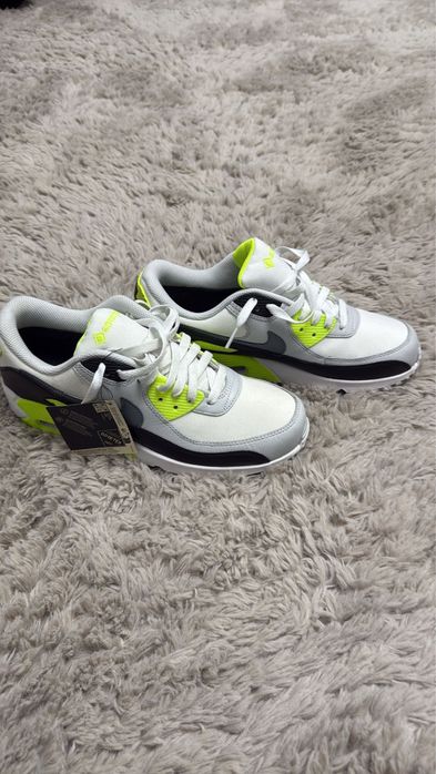 Adidasi air max 90 nr 42