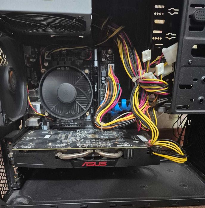 Продам ПК i3 7100 , компьютер , системный блок .