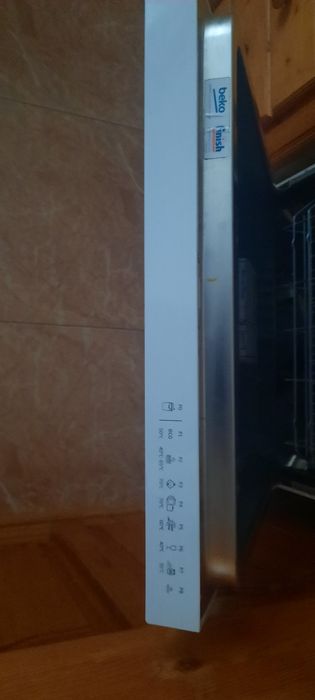 Седомиялна за 12 комплекта Беко