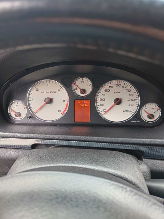 Пежо 407 2.0 hdi