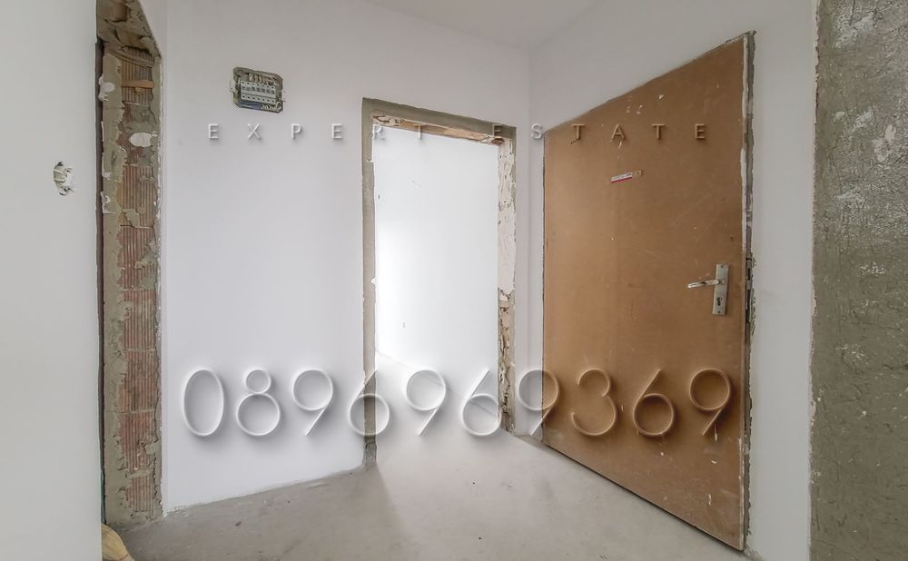 Продава се Тристаен апартамент в Варна, Зимно кино Тракия - 135 кв.м за 1067 €/кв.м - Снимка #7