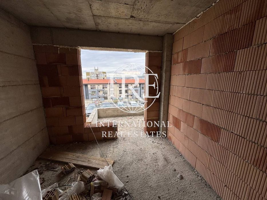 Продава се Двустаен апартамент в Варна, м-т Пчелина - 67 кв.м за 1836 €/кв.м - Снимка #3