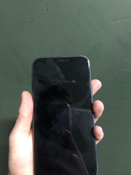 Iphone 11 64GB срочно продам