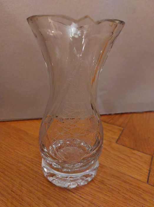 Vaza cristal Bohemia Î 16 cm, ca noua, foarte frumoasa/Vaza decorativa