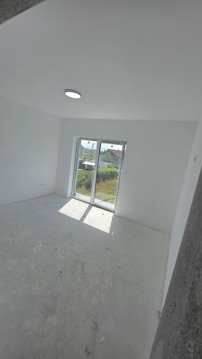 Finalizat! În curs se intabulare! 3 camere etaj 1, loc parcare.