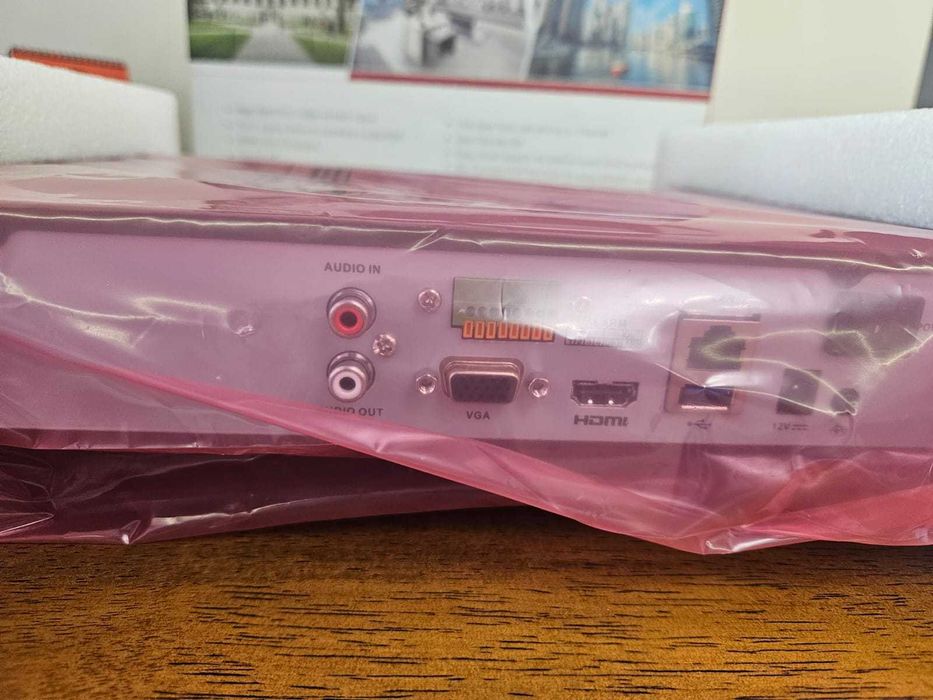 Сетевой видеорегистратор DS-7608NI-K2