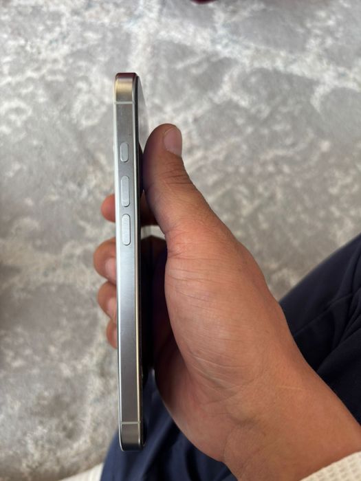 İphone 16 pro 128 гб белый