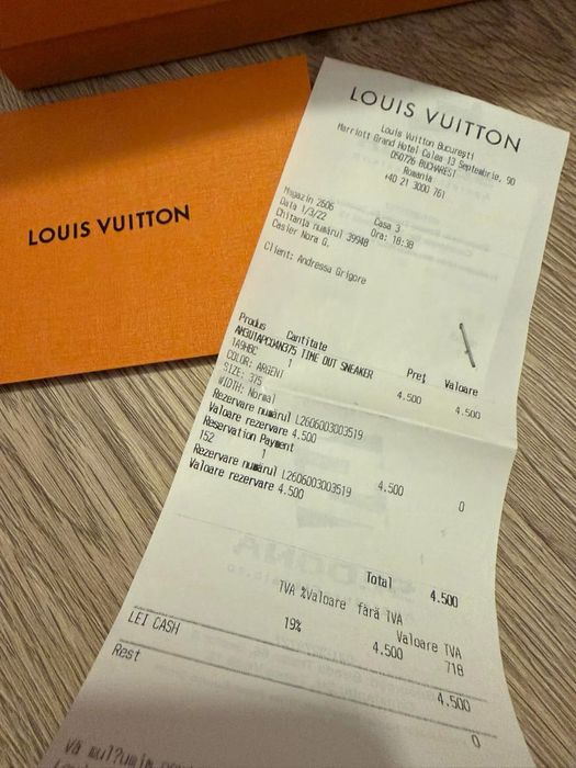 Sneakersi Louis Vuitton TimeOut