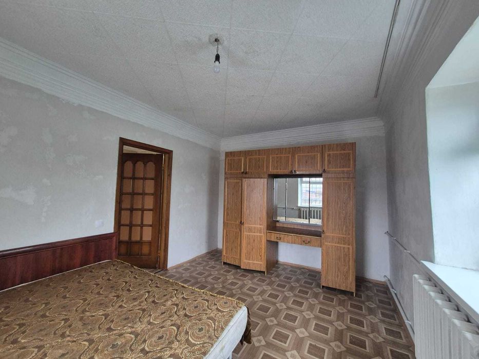 Продам 4 комн дом в соцгороде