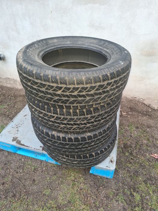 YOKOHAMA geolandar 245/65R17