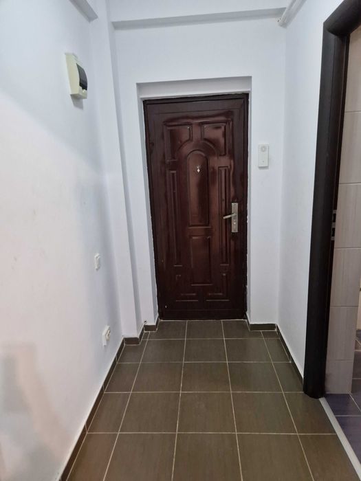 Vand garsoniera in Dobroesti