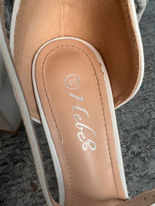 Pantofi cu toc si papuci de casa mireasa