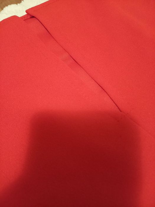 Червена Къса Рокля с Тънки Презрамки (S/M)