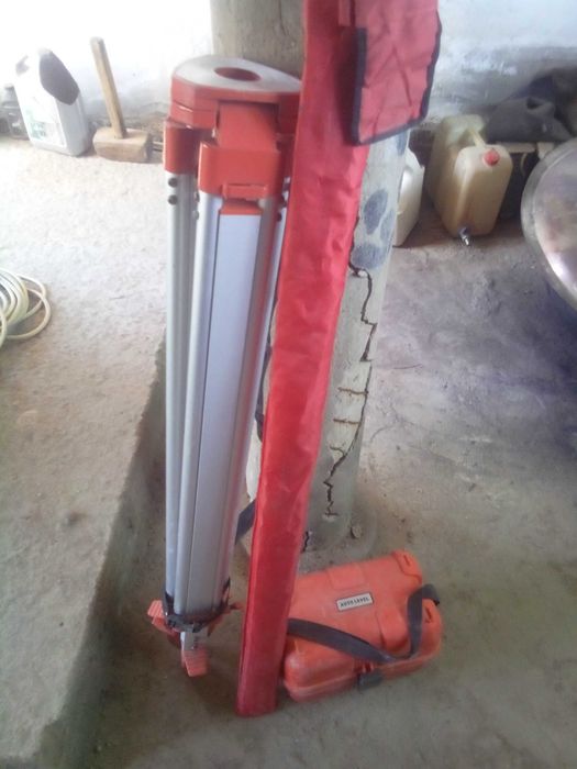 Нивилир оптическии