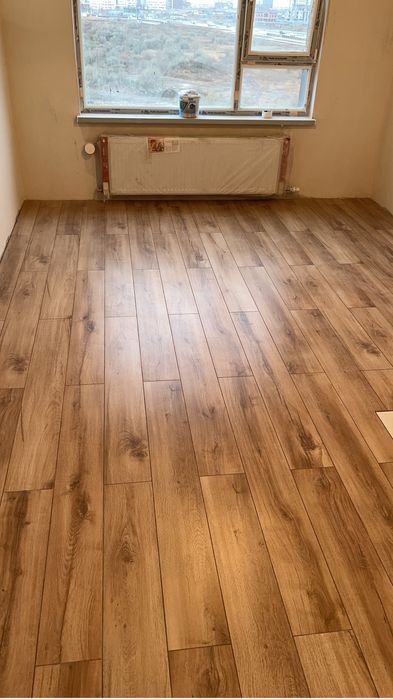 Укладка ламината плинтус