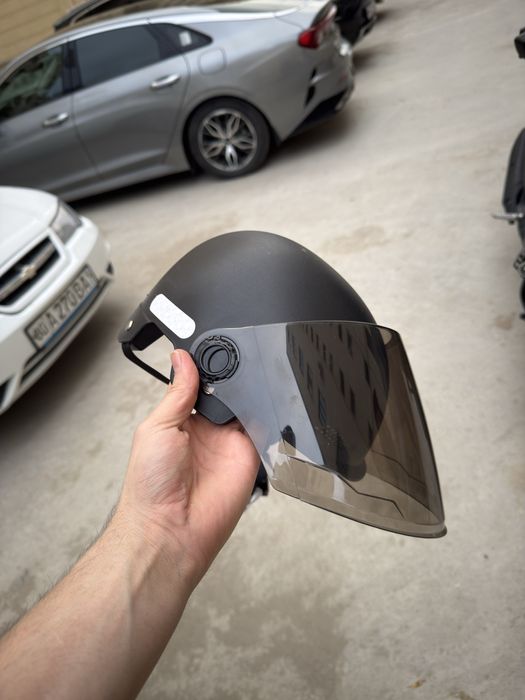 Шлем для мопеда