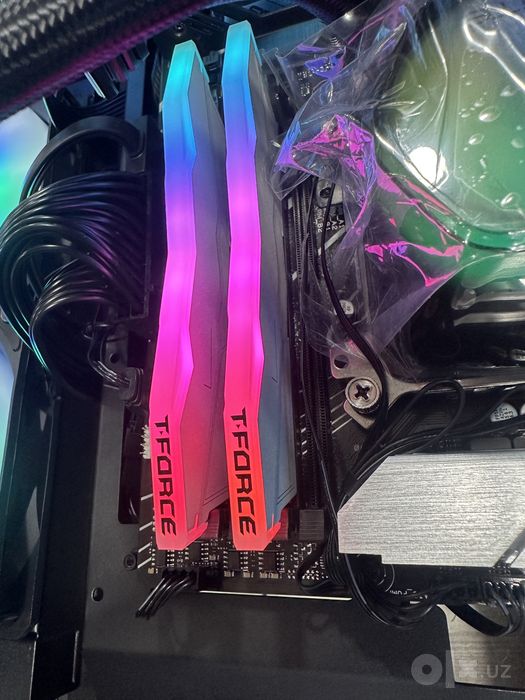 Team T-Force Delta RGB White edition 2x8ГБ DDR5 6000 MHz