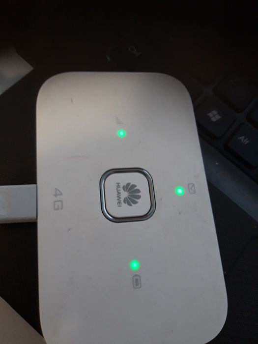 Vand router Vodafon Huawei 4g