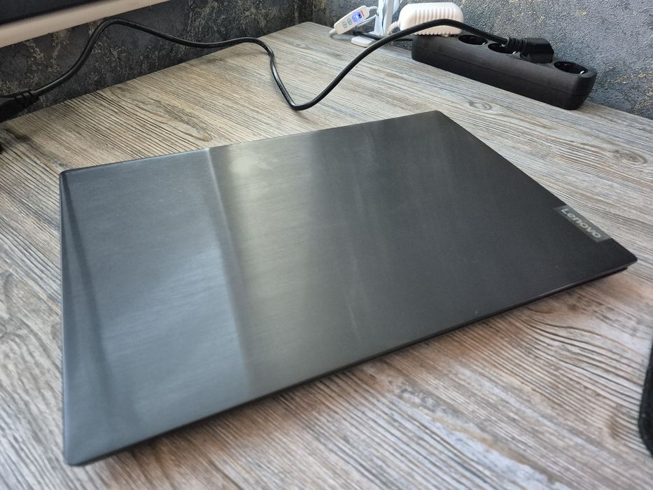 Lenovo Ryzen3 для работы S145-15API