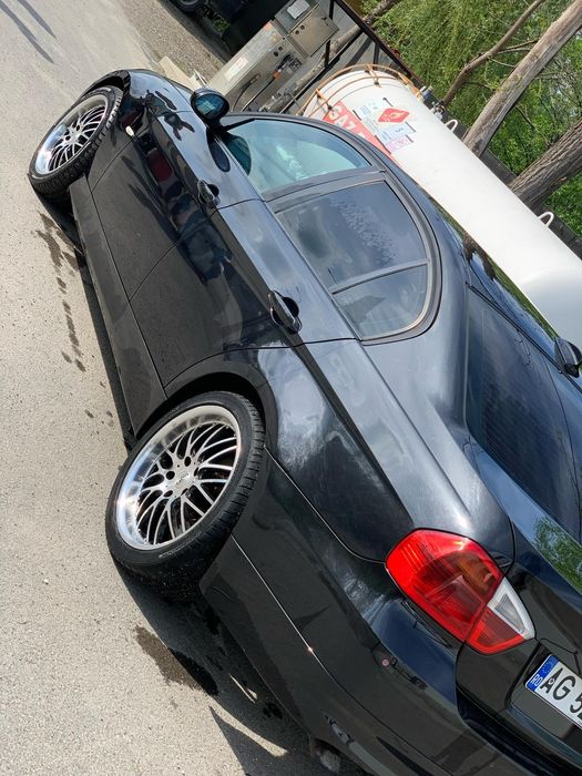 Vând bmw e90 320d