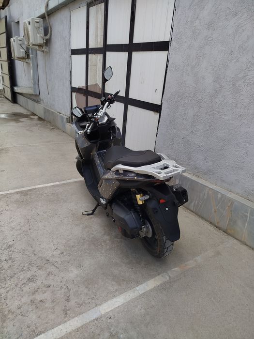 Скутер BONVI 150 куб,
