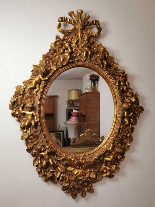 Oglinda vintage cu ingeras