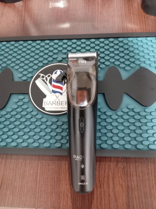 Vând mașina de tuns  ragner