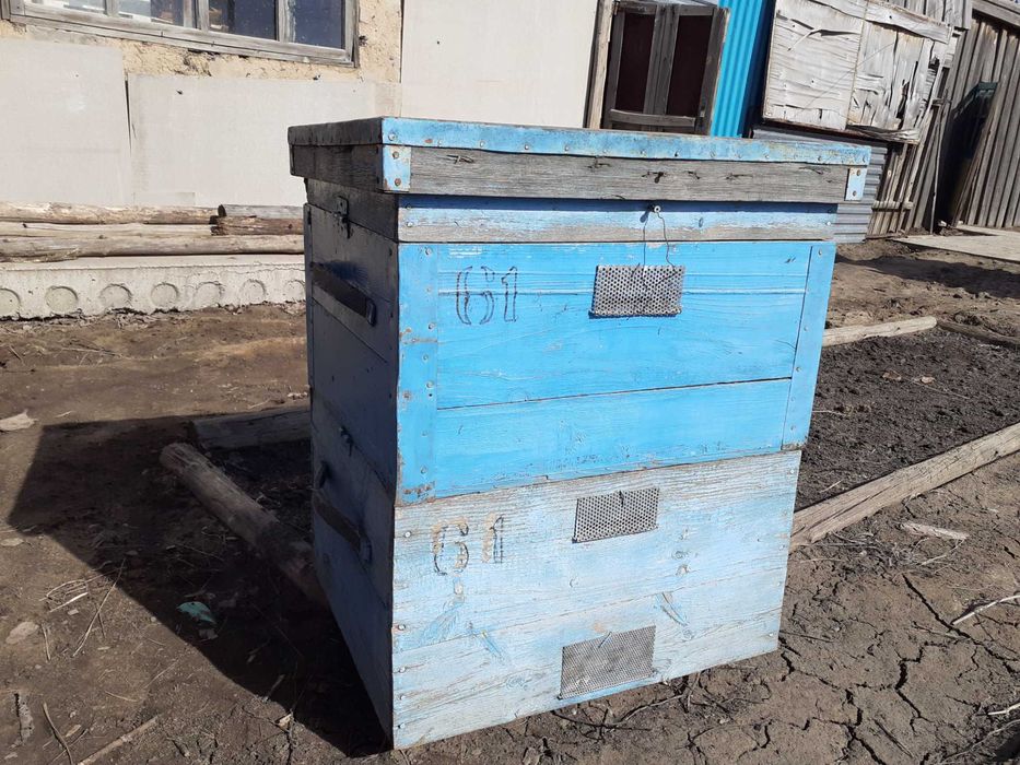 Продам ульи двухкорпусные