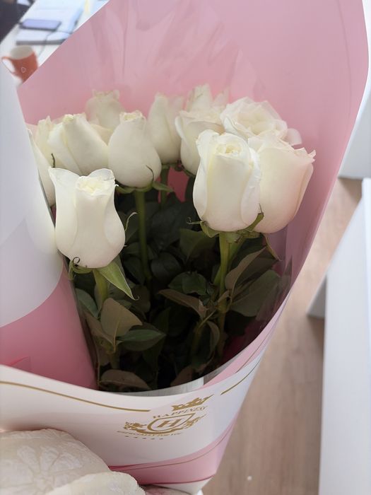 Белые розы 15 шт свежые