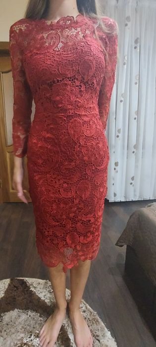 Rochie midi din dantelă mărimea 36