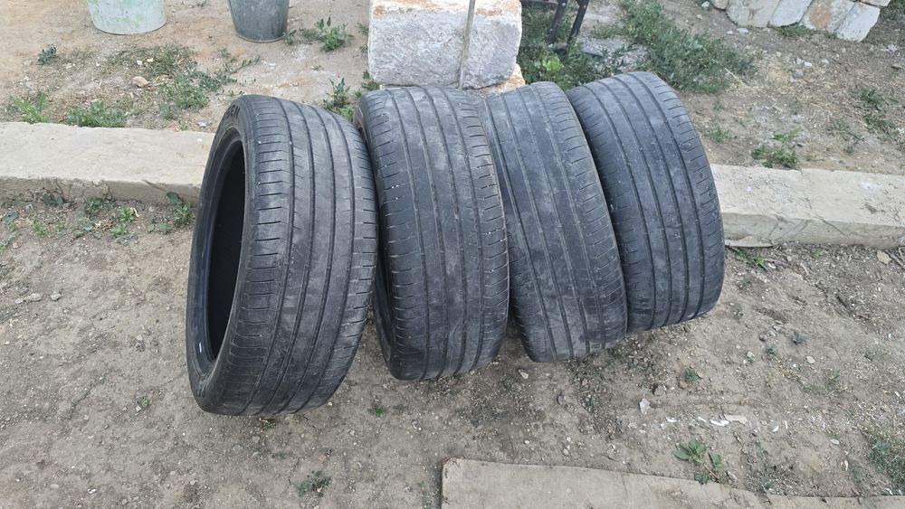 Продам шины б.у.