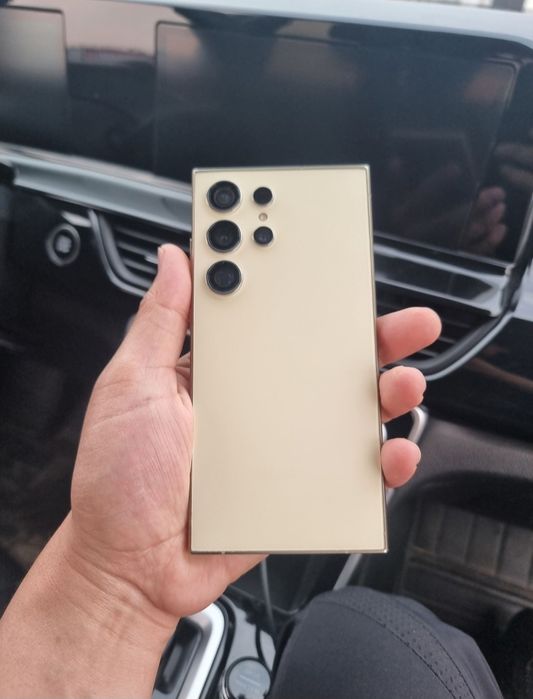 Samsung S24 ultra 256 gb